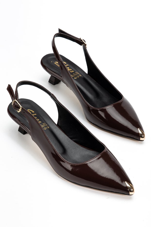 Women's Brown Pointed Toe Iron Detailed Buckle Heeled Shoes