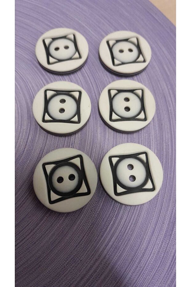 Polyester Button 35 Size 24 mm 6 Pieces