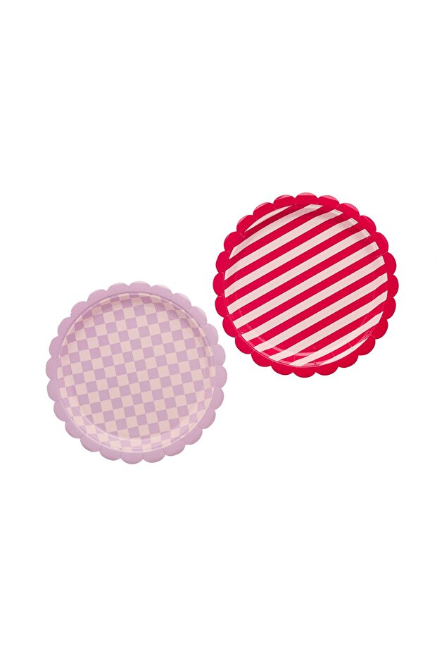 Checkerboard and Striped Paper Plates 8Ct
