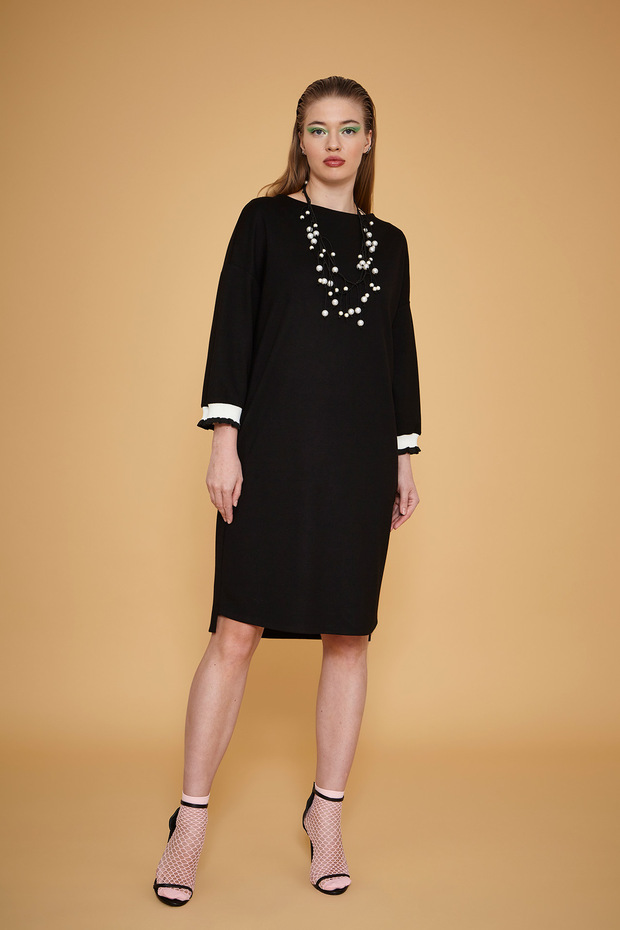 Kolye Aksesuarlı Elbise - 1