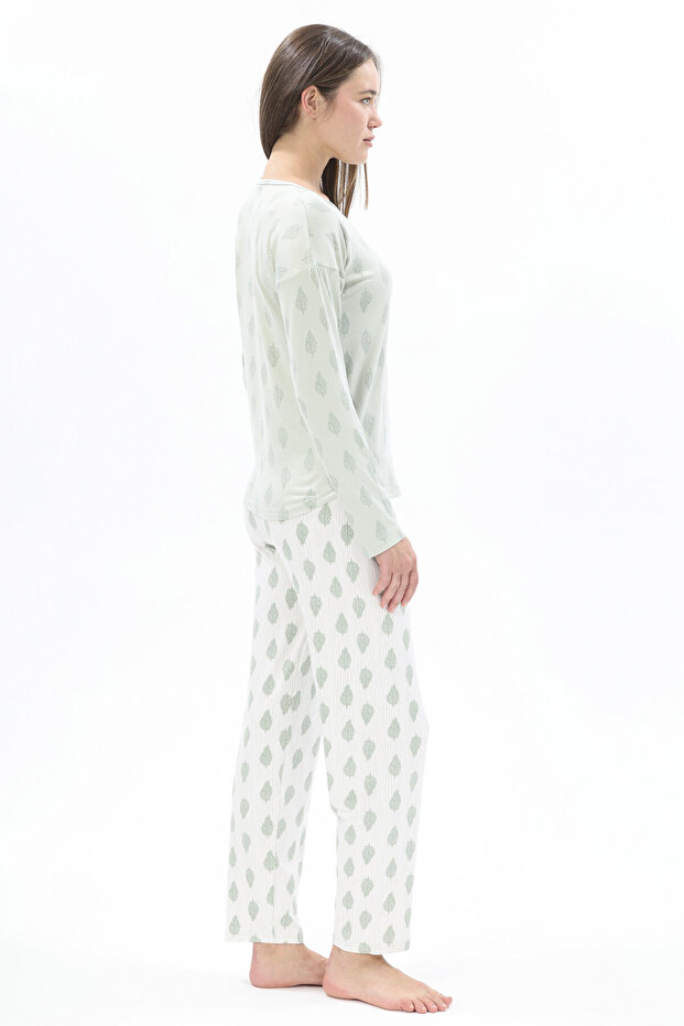 Leaf Patterned Pajama Set - 3