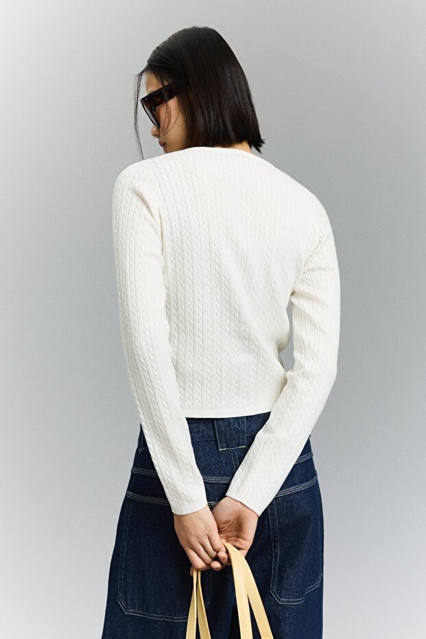 Örgü düğmeli hırka - 3