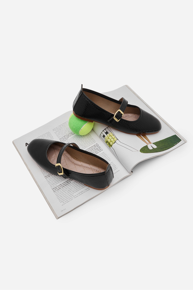 Women's Black Snake Patterned Belted Buckle Ballerinas