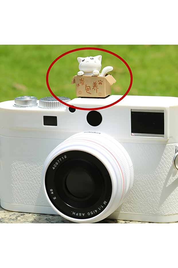 WHITE Cute Cat Hot Shoe Cover Dust Plug Universal DSLR/Mirrorless Camera Accessories(No Battery)