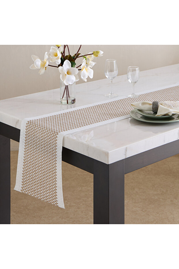 مفرش طاولة طويل تريسا من البولي بروبيلين - 30 × 150 سم - 1