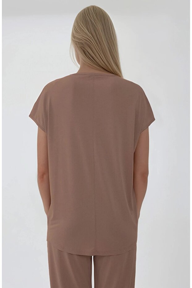 بلوزة طويلة برقبة على شكل حرف V - 4