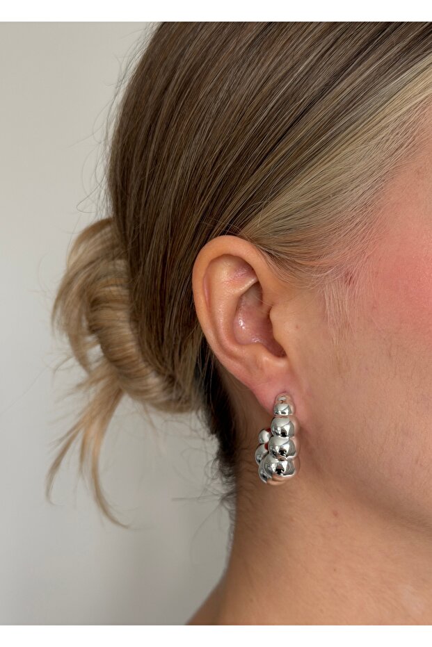 Ultra Lightweight Tirtl Earrings