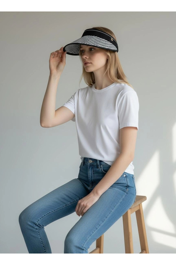 قبعة سوداء بنمط مخالب النسور مع حاجب قابل للتعديل - 2