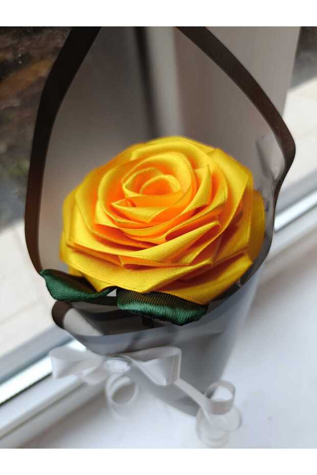 ORANGE ROSE MINI-BOUQET