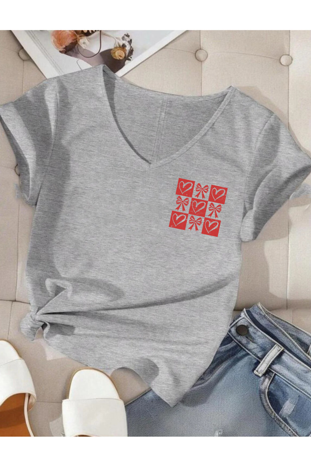 Retro Checked Hearts Printed V-Neck Combed Cotton Short Sleeved Women's T-Shirt