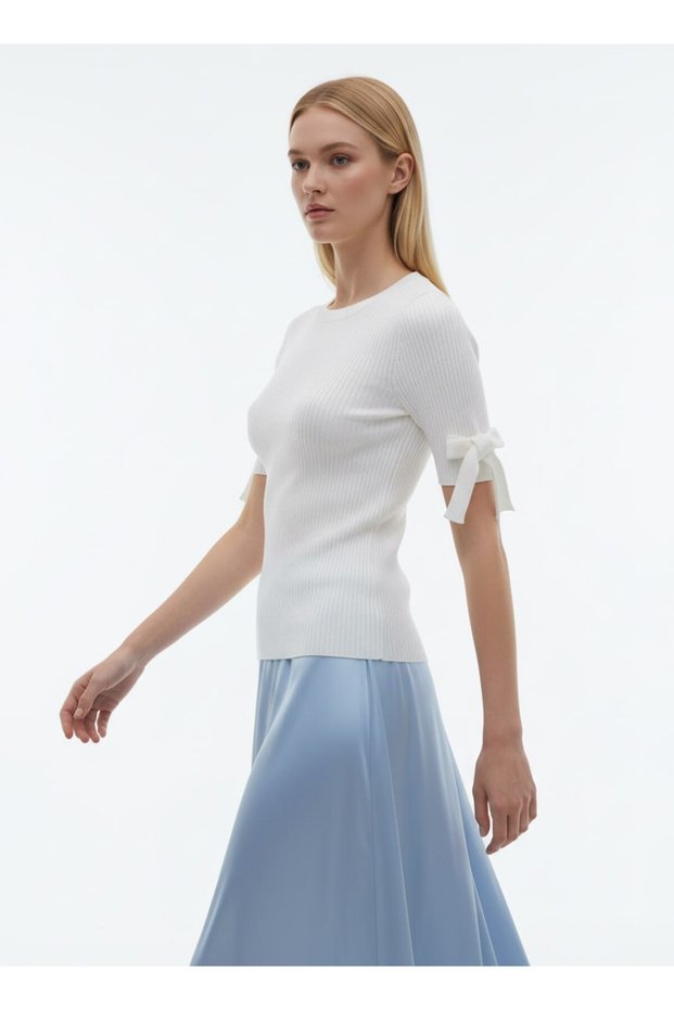 Women's Crew Neck Bow Detailed Ribbed Short Sleeve Knitwear Blouse