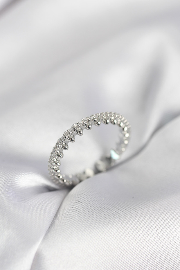 Silver Rk Row Zircon Stone Model Women's Ring