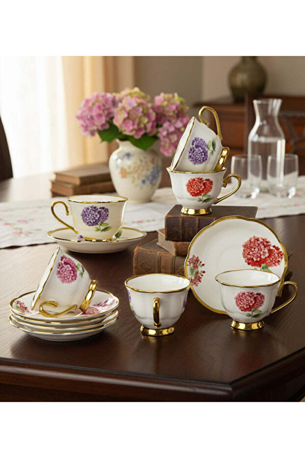 Set of 6 Snowball Flowered Coffee Cups with Gold Detail