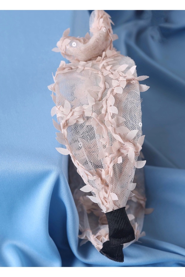 طوق الدانتيل - 4