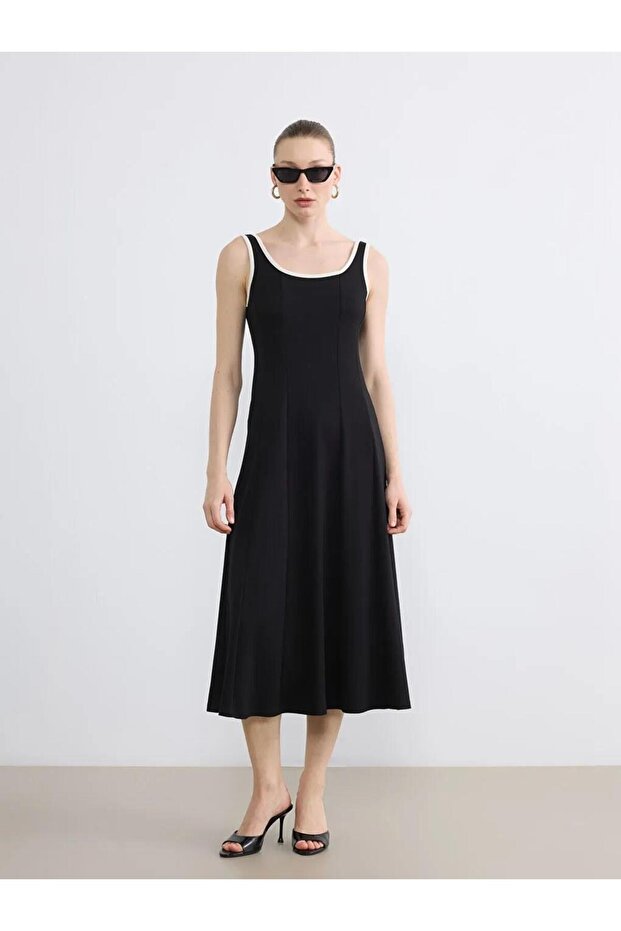 U-Neck Strap Peplum Dress (S6)