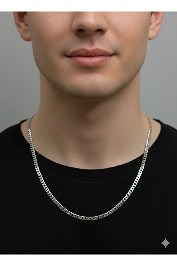 Men's Steel Necklace Not Ordinary, Iconic: the Best Pieces to Complement Your Style.
