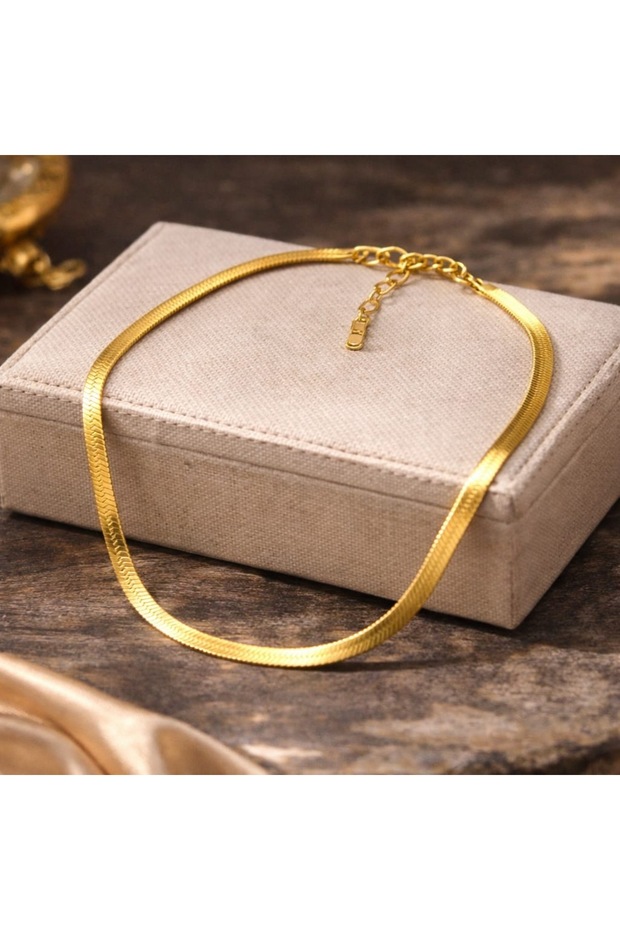 Gold Renk Yassı Kolye