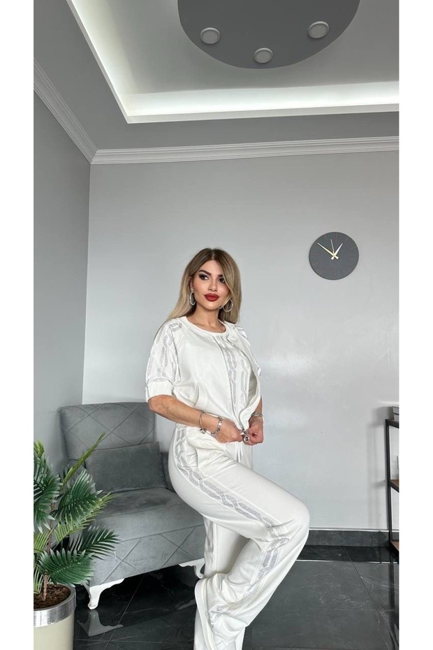 طقم أنيق مع سترة مطبوعة بالحجر - 2
