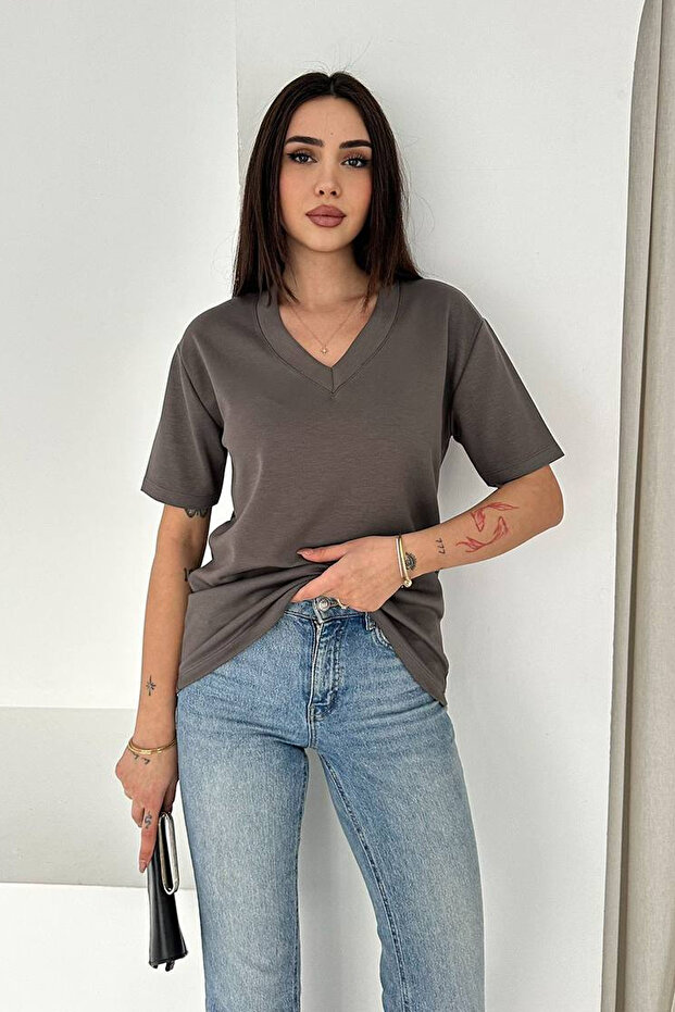 V Yaka Kısa Kollu Tişört – Basic - 2