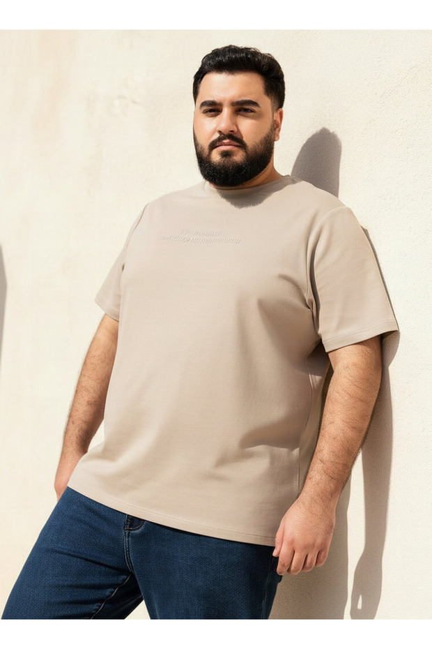 Men Regular Fit Crew Neck Short Sleeves Tonal Embroidered T-shirt
