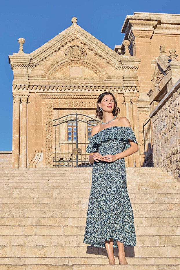    Floral Patterned Dress - 1