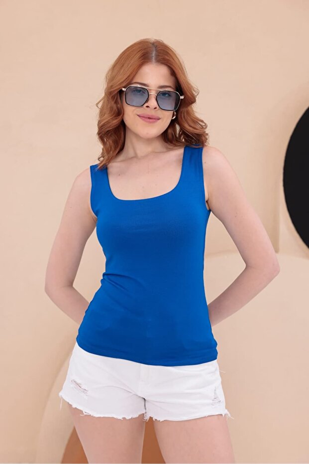 بلوزة رياضية مرنة ذات ياقة مربعة HKN34 - 7