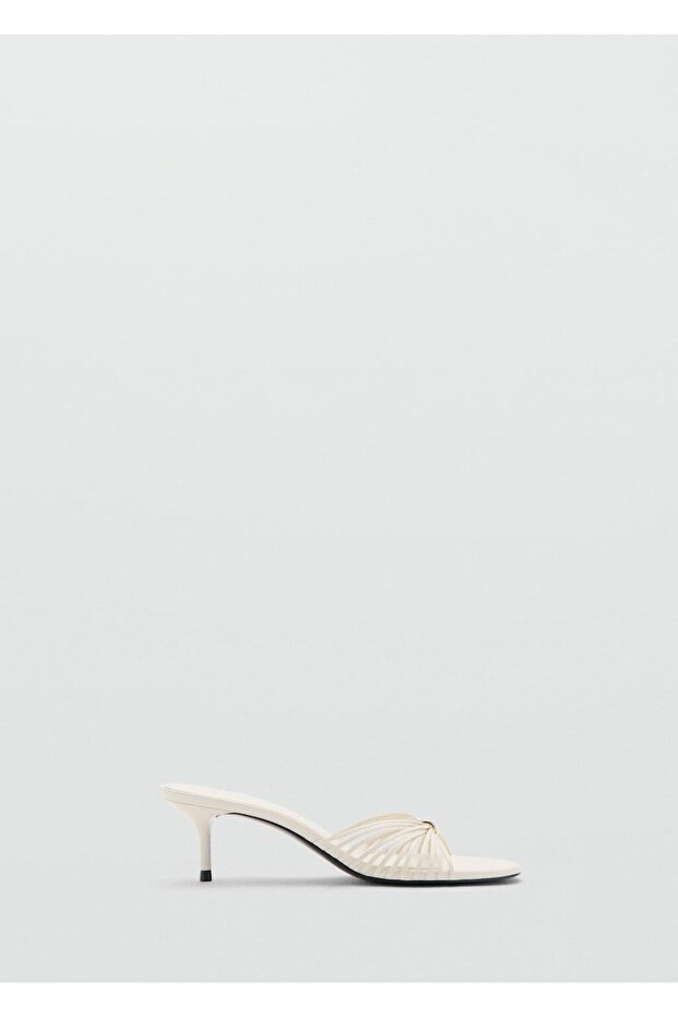 Bantlı topuklu sandalet - 2