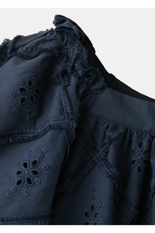 İşlemeli kısa elbise - 4