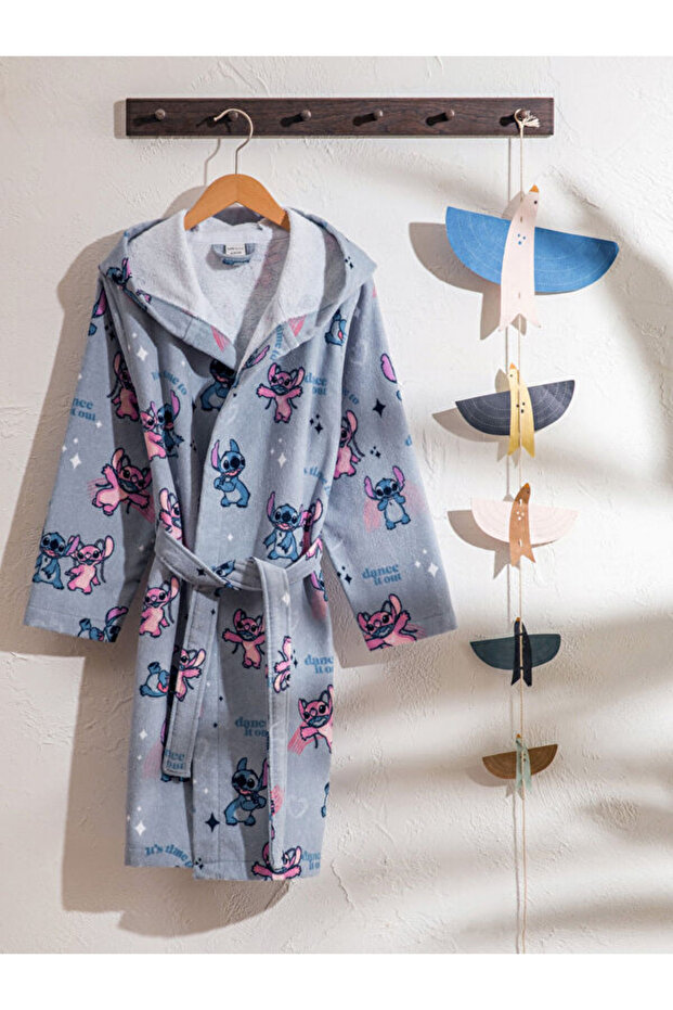 Rmz Gi̇yi̇m Farkiyla Stitch Ba Printed Iz Children's Bathrobe