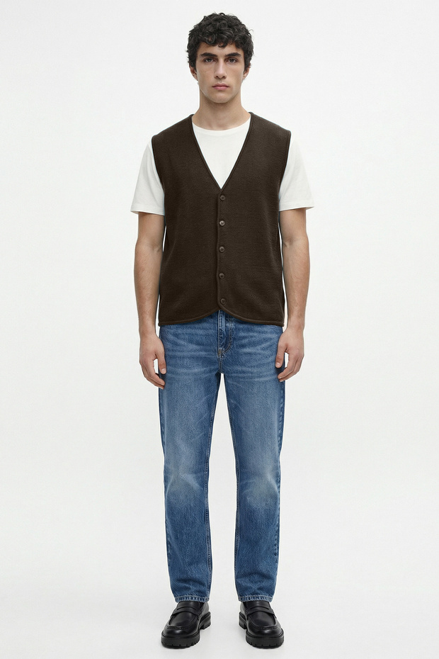 Classic V-Neck Knitwear Vest - Brown - Sand