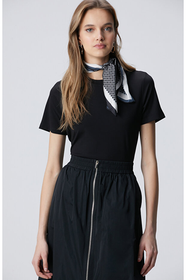 Siyah Basic T-shirt - 1