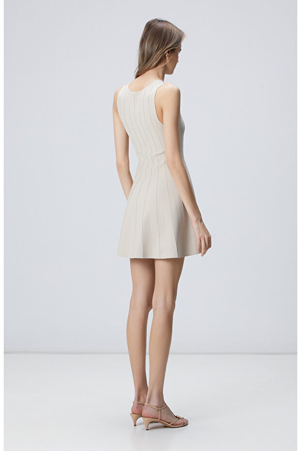 Bej Volanlı Mini Triko Elbise - 6