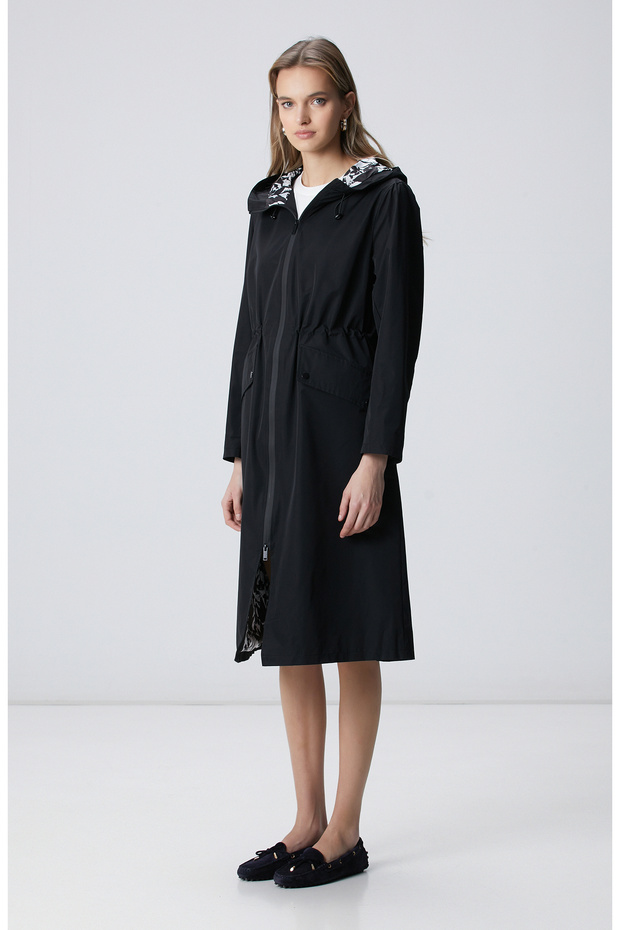 Siyah Kapüşonlu Pardesü - 4