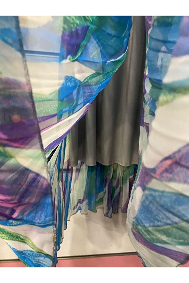 تنورة شيفون منقوشة مع بطانة - 4