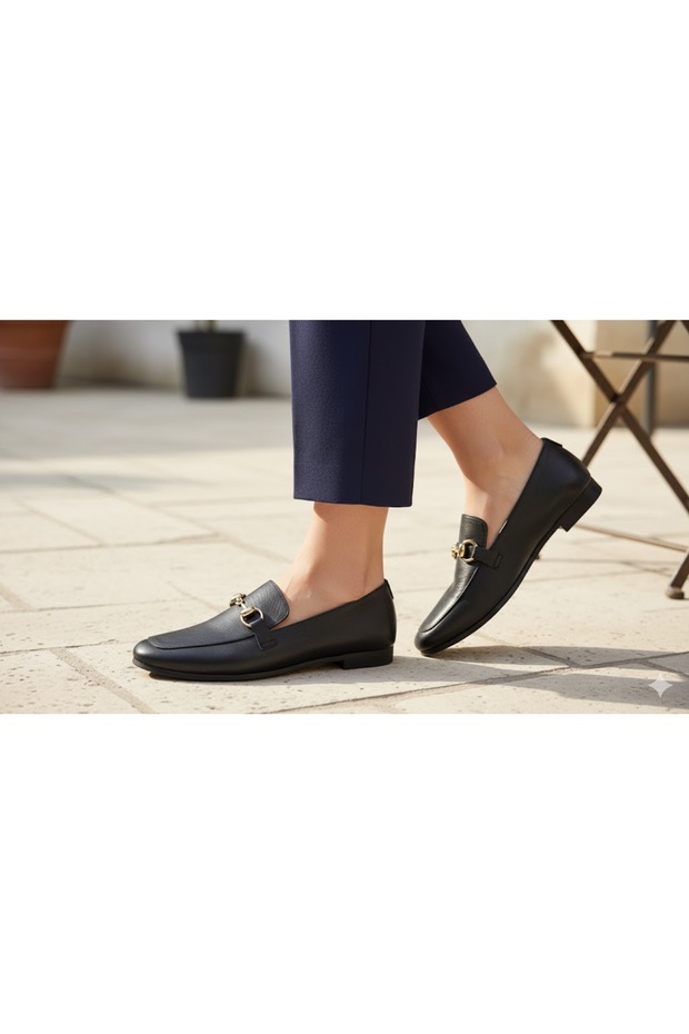 (Kırcalı) Genuine Leather Inside and Outside Casual Women's Shoes Black
