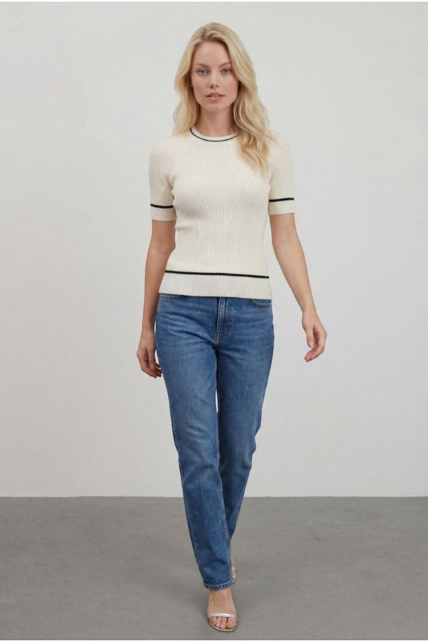 Women's Ecru Crew Neck Stripe Detailed Short Sleeve Knitwear Blouse