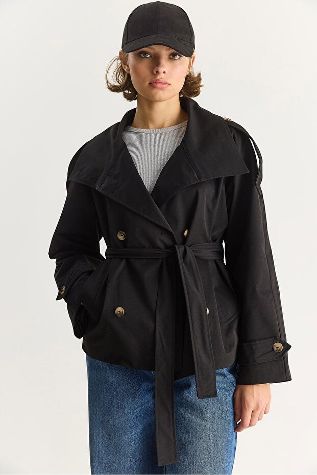LUCCI Oversize Buttoned Trench Coat - 6