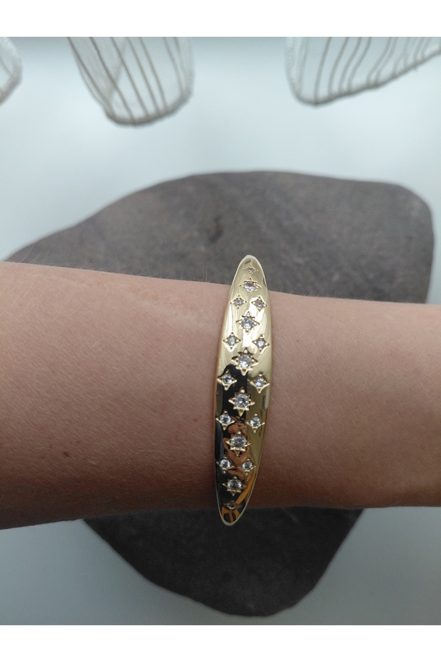Zircon Stone Star Patterned Steel Bracelet Handcuffs