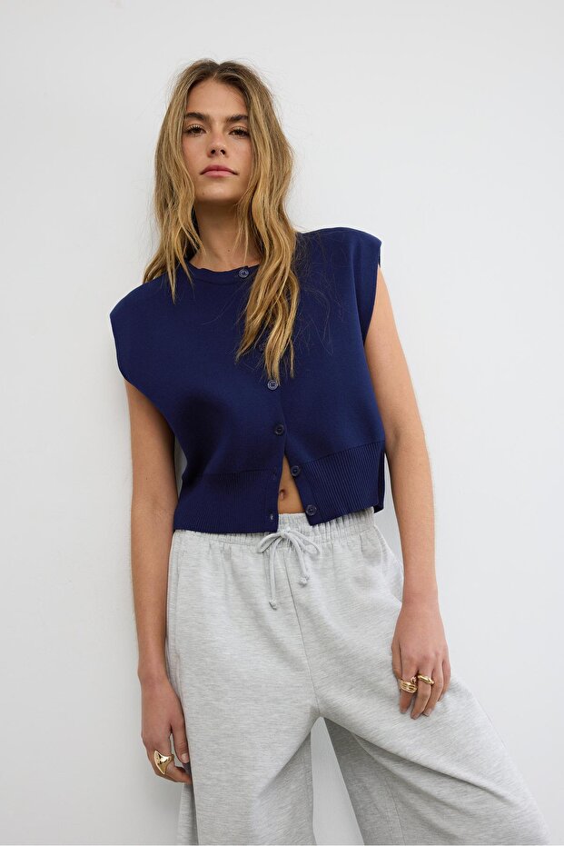 Omuz pedli triko yelek - 3