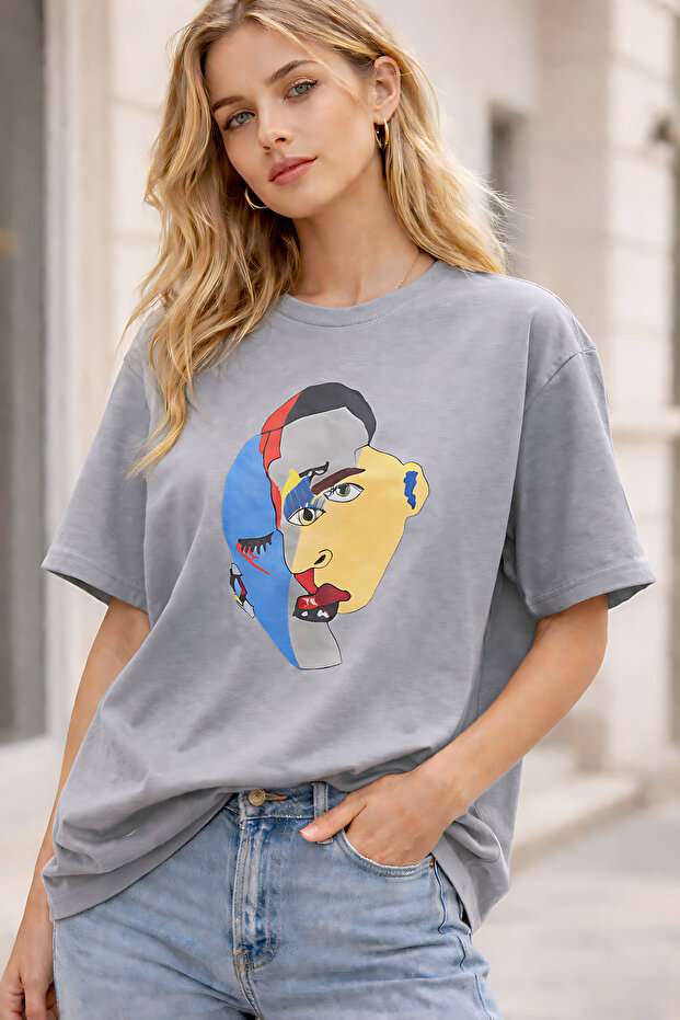 Silhouette Printed Cotton Relaxed Fit Round Neck Unisex T-Shirt