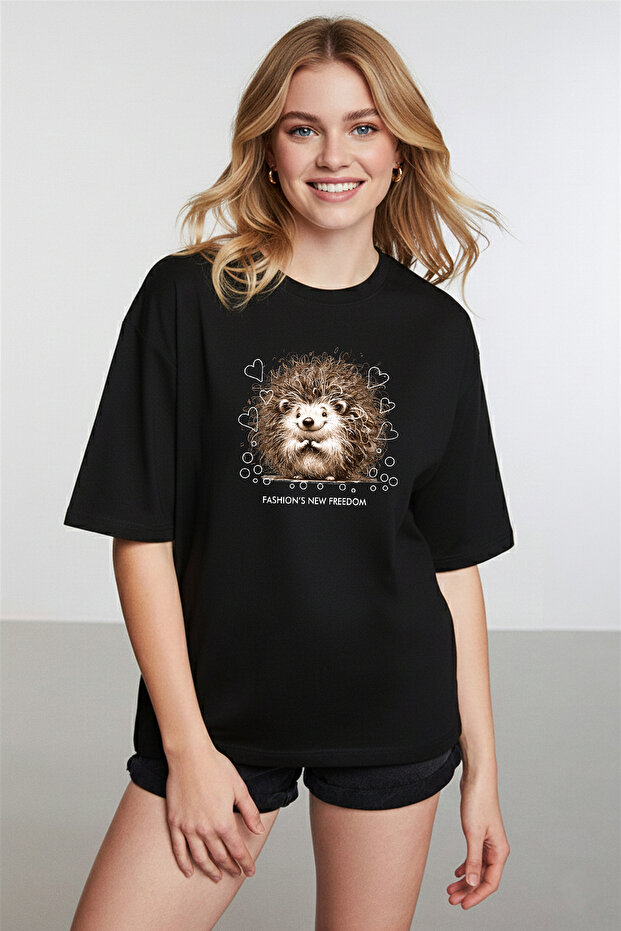 Women's Oversize Cute Hedgehog Printed Black T-Shirt