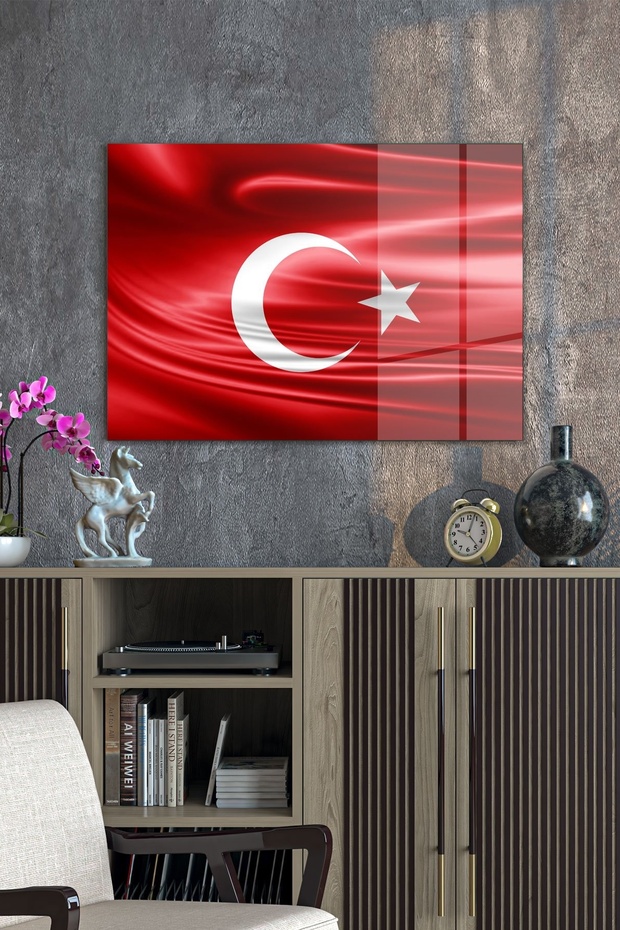 Glass Table with Turkish Flag Pattern - 3