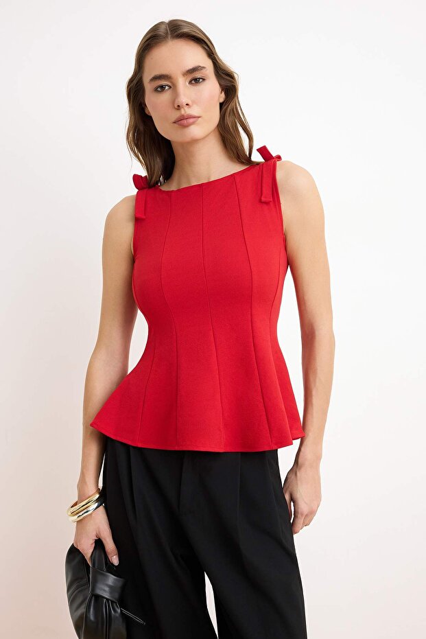 Kırmızı Sıfır Kol Peplum Belden Oturmalı Omuz Fiyonk Detaylı Örme Bluz TWOSS25BZ00482 - 1