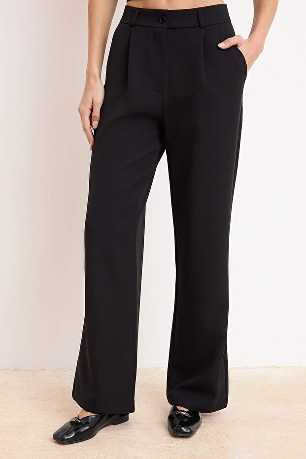 Siyah Yüksek Bel Wide Leg/Geniş Paça Pileli Dokuma Kumaş Pantolon TWOAW21PL0076 - 5