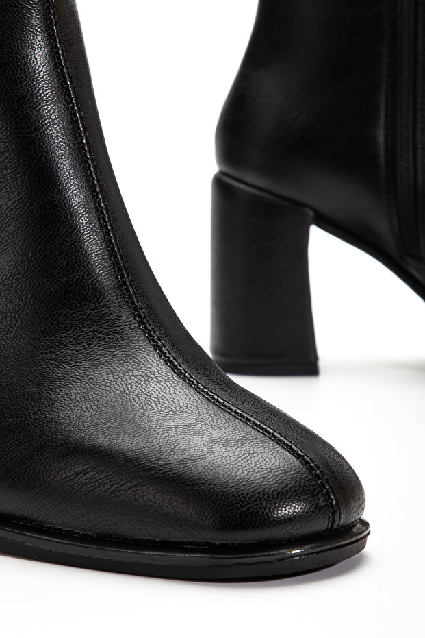 LİYA TOPUKLU BOT - 3