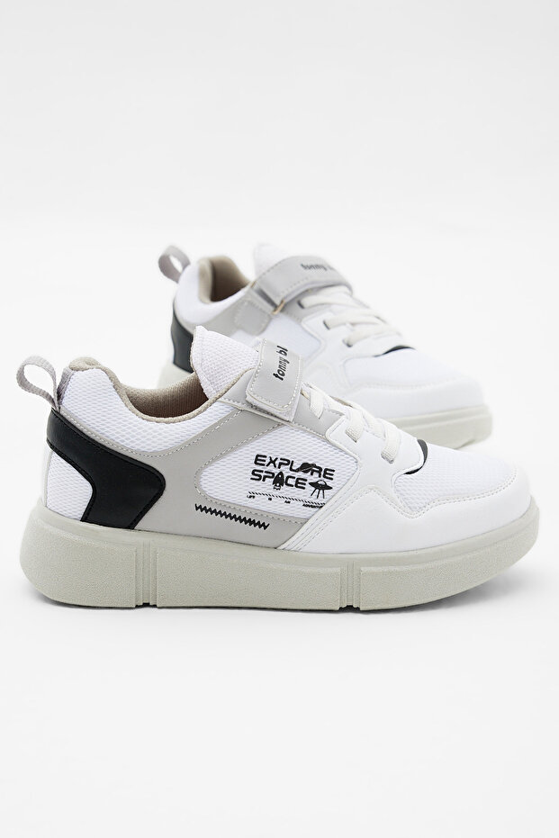Children's Unisex White Black Comfortable Fit Velcro Shoes