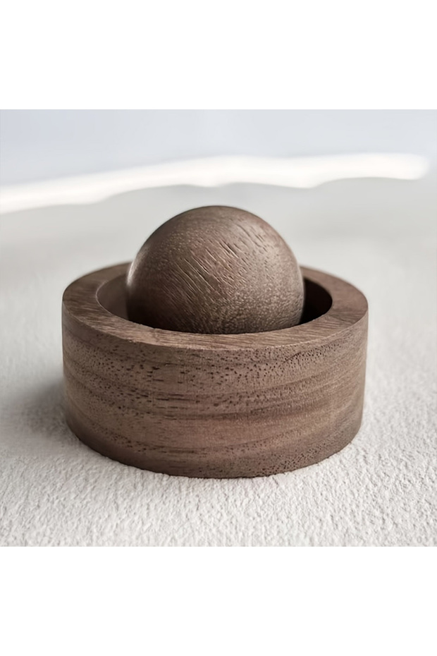 Brown Car & Home Essential Oil Diffuser - Made of Wood Mini Cute Natural Fragrance Diffuser Suitable