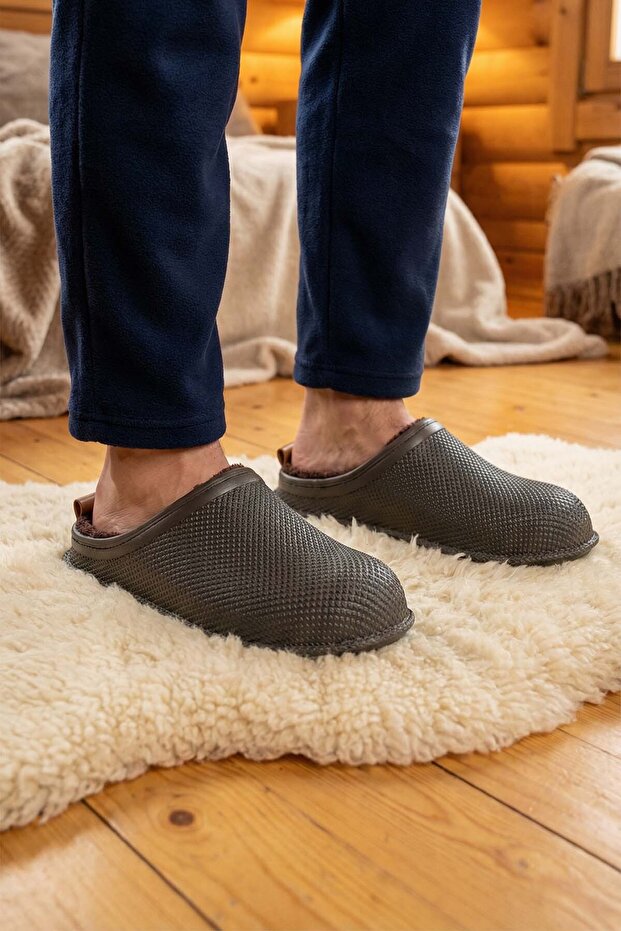 Winter Wet Floor Men's Slippers