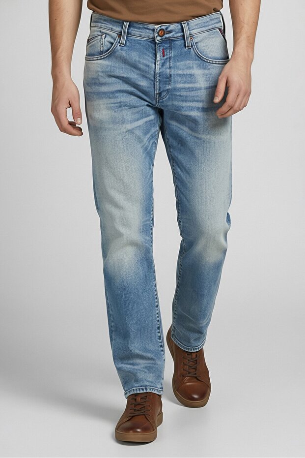 Men Waiton Regular Fit Washed Denim Jeans, Blue