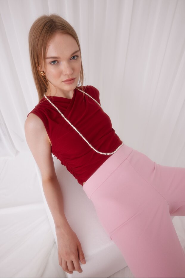 Women's Red Color Zero Sleeve Tie-Up Blouse